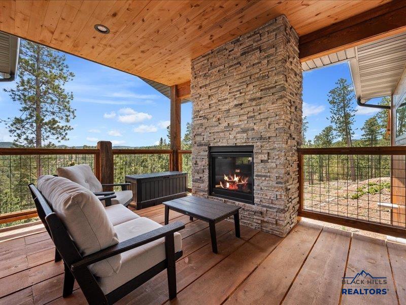 Lead, South Dakota, 57754, United States, ,5 BathroomsBathrooms,Residential,Active,1825060