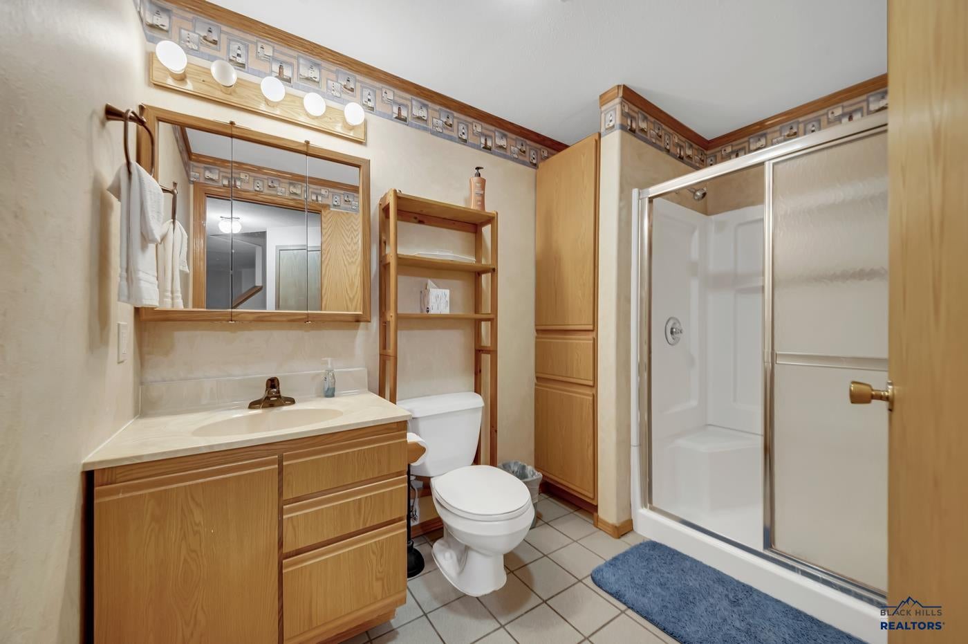 Rapid City, South Dakota, 57702, United States, 5 Bedrooms Bedrooms, ,3 BathroomsBathrooms,Residential,Active,1764101