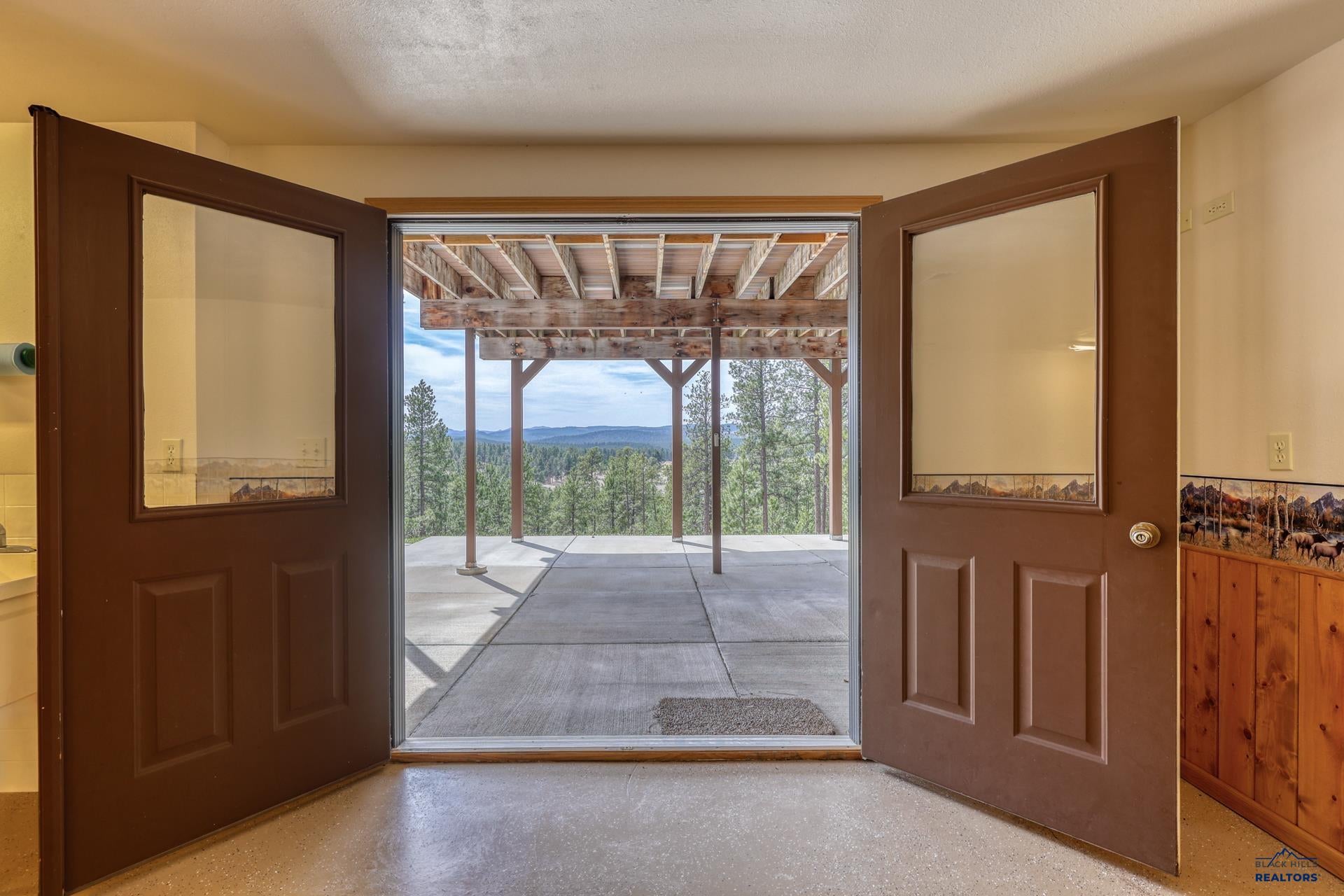 Rapid City, South Dakota, 57702, United States, 4 Bedrooms Bedrooms, ,3 BathroomsBathrooms,Residential,Active,1899194