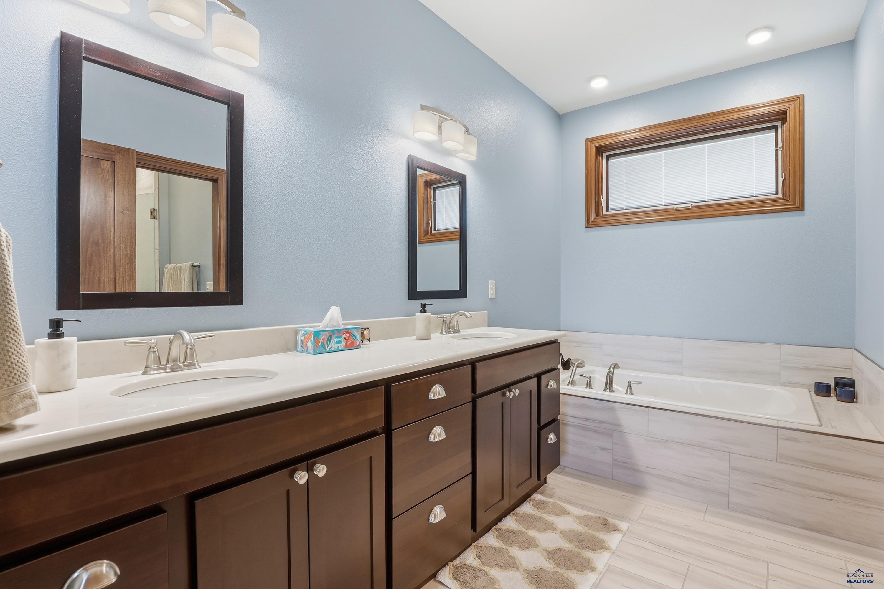 Rapid City, South Dakota, 57702, United States, 5 Bedrooms Bedrooms, ,5 BathroomsBathrooms,Residential,Active,2011458