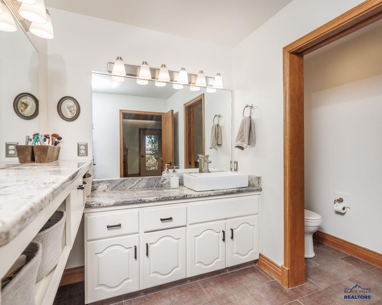 Rapid City, South Dakota, 57702, United States, 5 Bedrooms Bedrooms, ,5 BathroomsBathrooms,Residential,Active,2012231