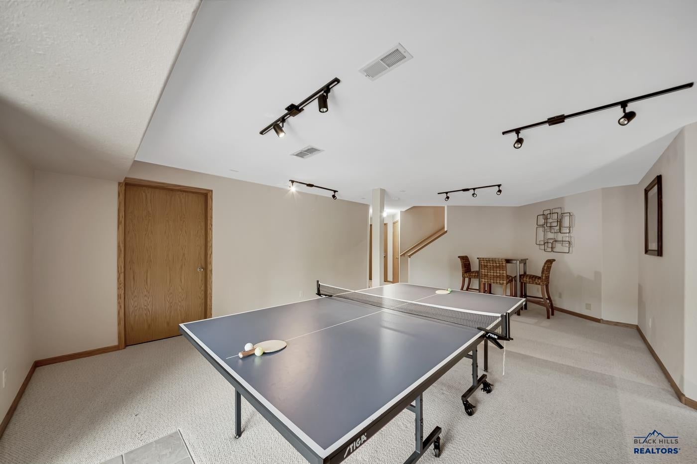 Rapid City, South Dakota, 57702, United States, 5 Bedrooms Bedrooms, ,3 BathroomsBathrooms,Residential,Active,1764101