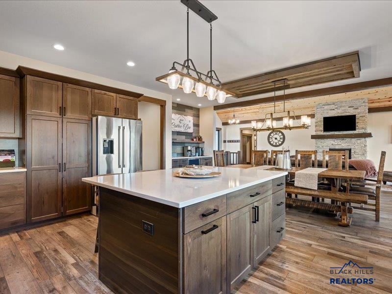 Lead, South Dakota, 57754, United States, ,5 BathroomsBathrooms,Residential,Active,1825060