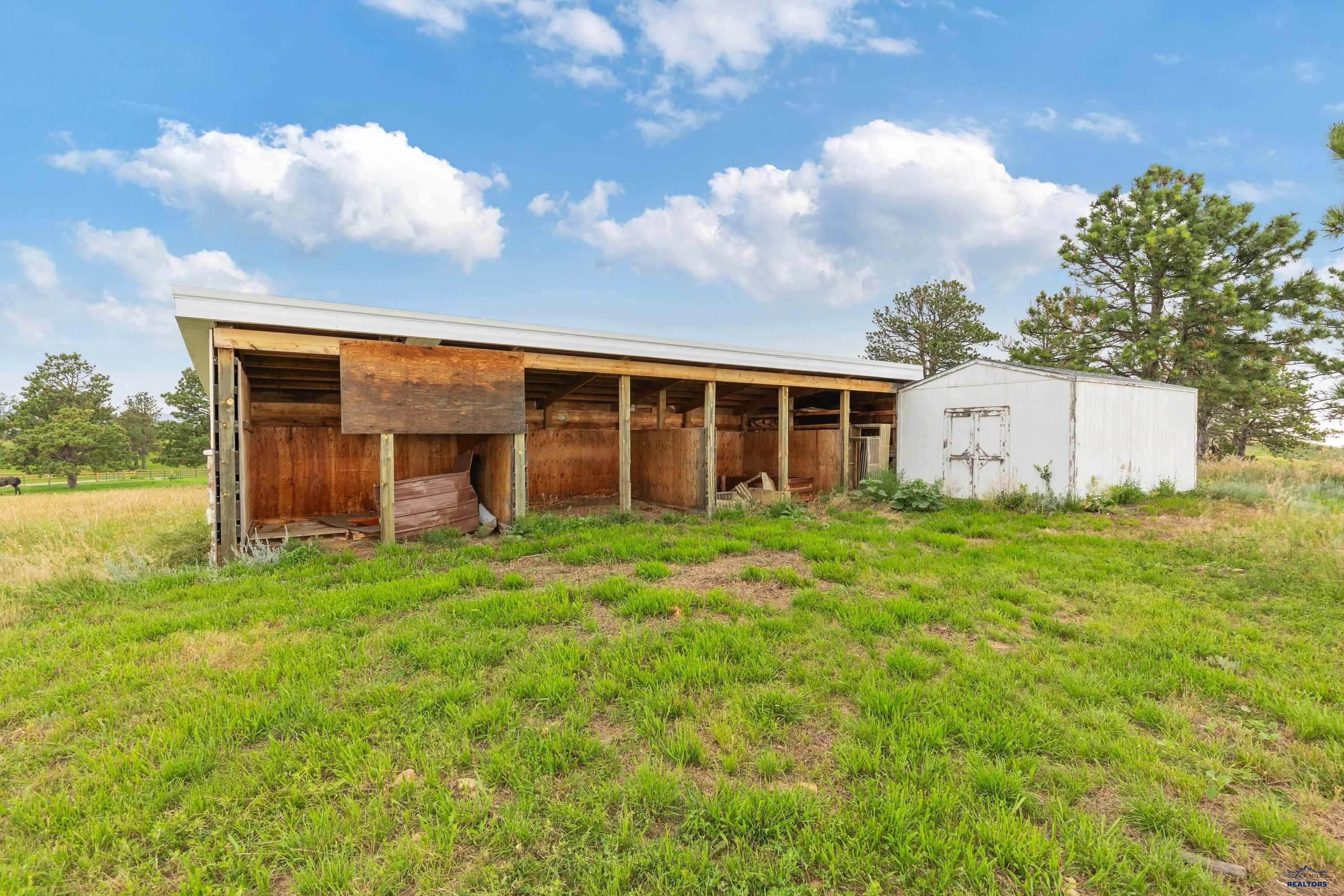 Piedmont, South Dakota, 57769, United States, 4 Bedrooms Bedrooms, ,4 BathroomsBathrooms,Residential,Active,1904172