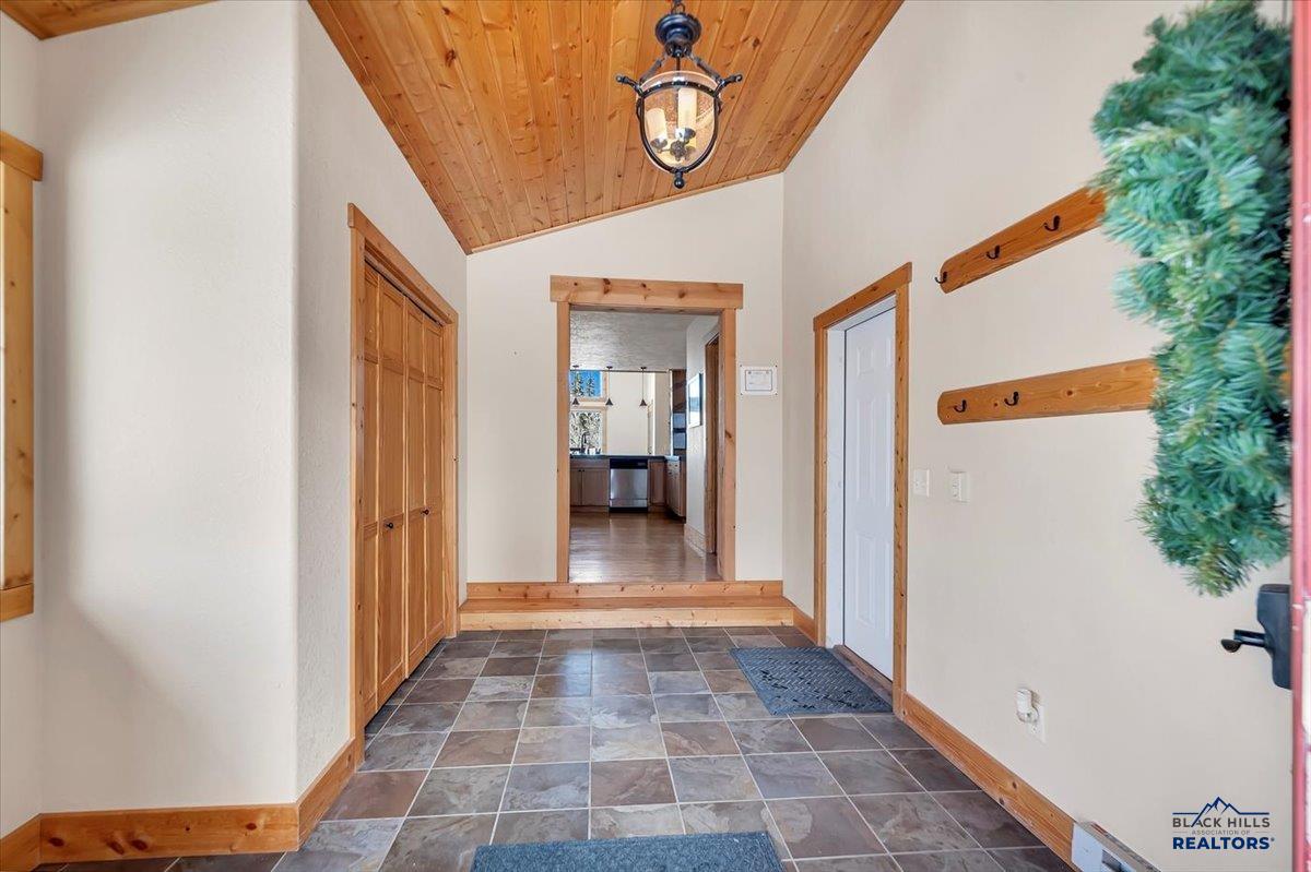 Lead, South Dakota, 57754, United States, 3 Bedrooms Bedrooms, ,4 BathroomsBathrooms,Residential,Active,2007249