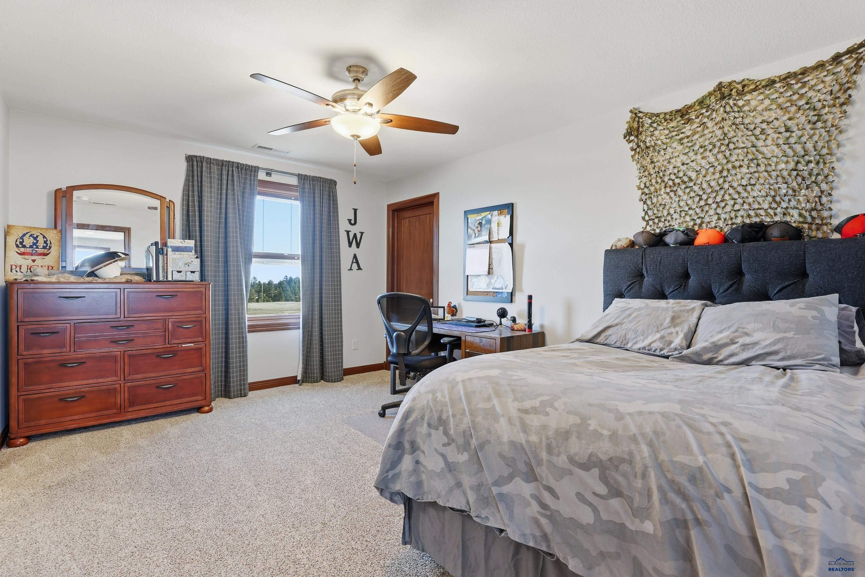 Rapid City, South Dakota, 57702, United States, 5 Bedrooms Bedrooms, ,5 BathroomsBathrooms,Residential,Active,2011458