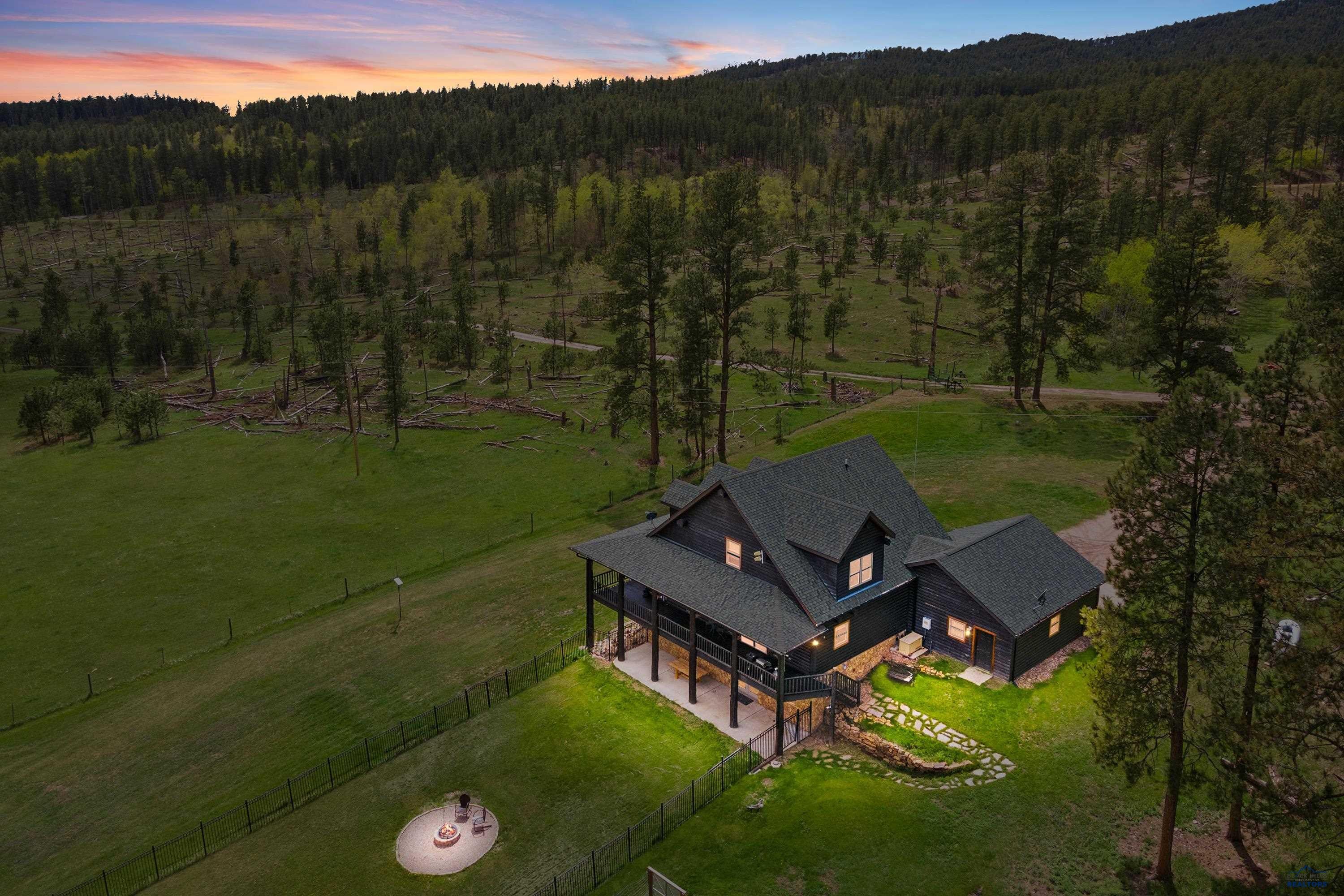 Rapid City, South Dakota, 57702, United States, 6 Bedrooms Bedrooms, ,6 BathroomsBathrooms,Residential,Active,1952058