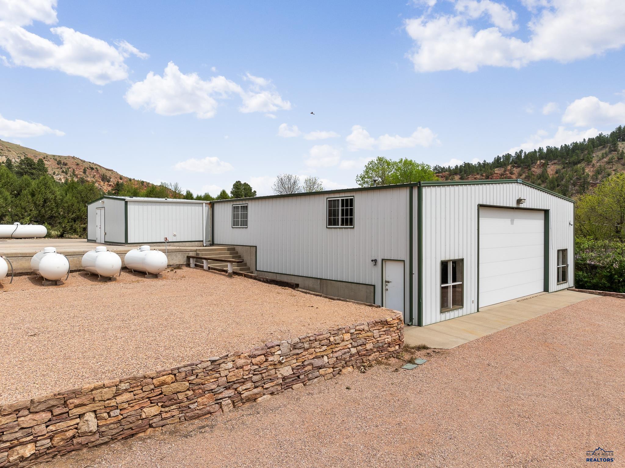 Rapid City, South Dakota, 57702, United States, 4 Bedrooms Bedrooms, ,6 BathroomsBathrooms,Residential,Contingent,1820846