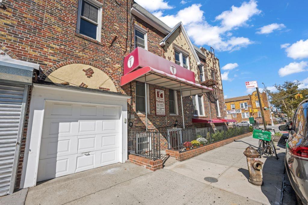 Brooklyn, New York, 11204, United States, ,Residential,Active,1954440