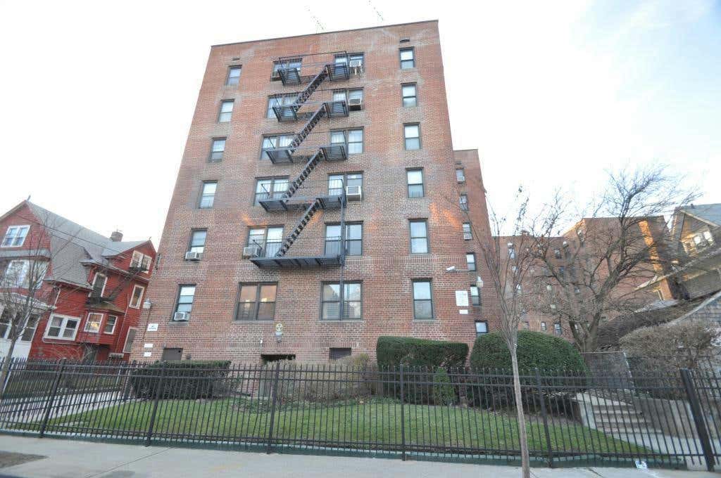 11-41 MCBRIDE ST # 4C, FAR ROCKAWAY, NY 11691, photo 1 of 16