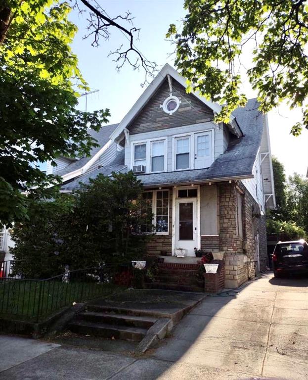 Brooklyn, New York, 11230, United States, 3 Bedrooms Bedrooms, ,2 BathroomsBathrooms,Residential,Active,2044195