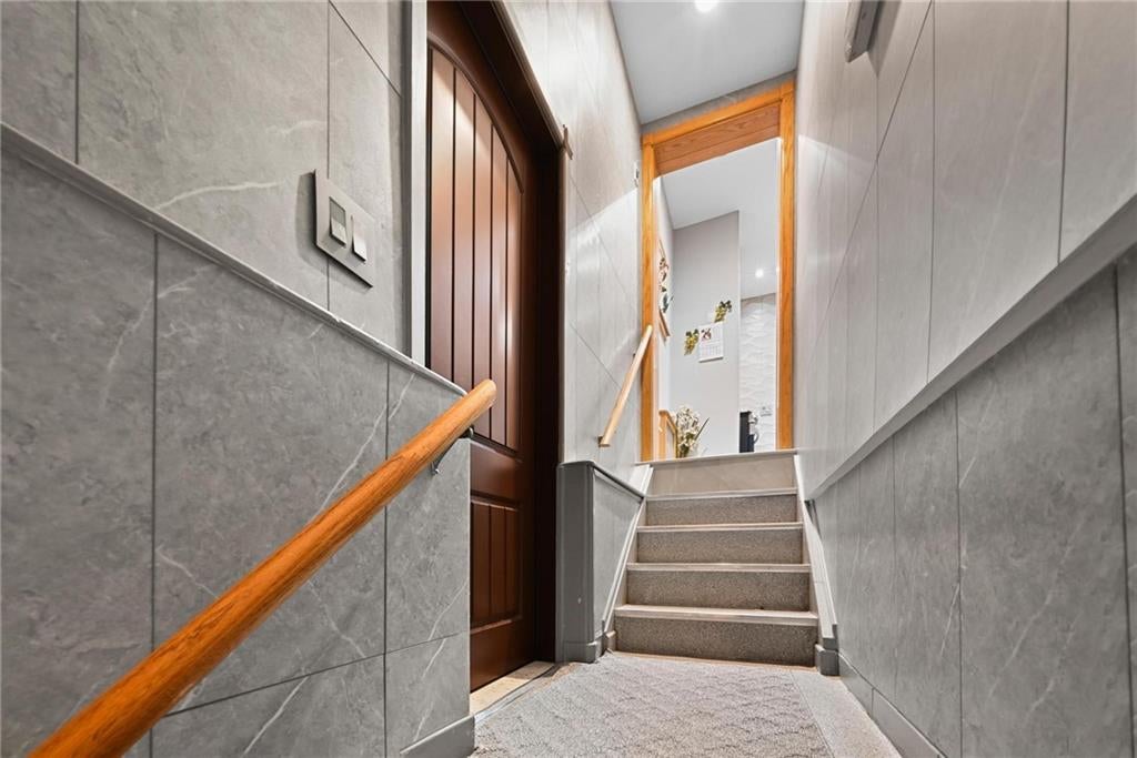 Brooklyn, New York, 11204, United States, 3 Bedrooms Bedrooms, ,2 BathroomsBathrooms,Residential,Active,1954030