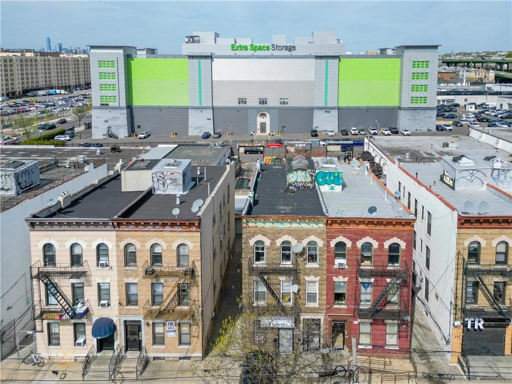 Brooklyn, New York, 11220, United States, ,Residential,Active,1790213