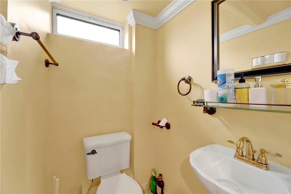 Brooklyn, New York, 11209, United States, 3 Bedrooms Bedrooms, ,4 BathroomsBathrooms,Residential,Active,1831775