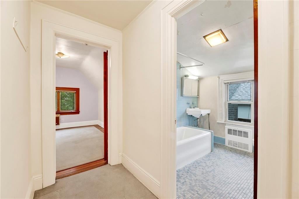 Brooklyn, New York, 11209, United States, 5 Bedrooms Bedrooms, ,3 BathroomsBathrooms,Residential,Pending,1832351