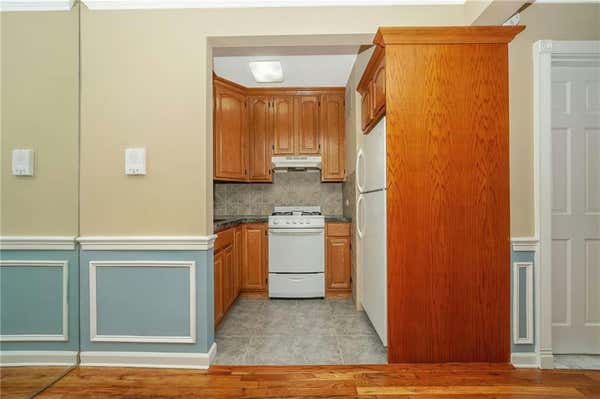 129 BEACH 118TH ST APT 5H, QUEENS, NY 11694, photo 5 of 31