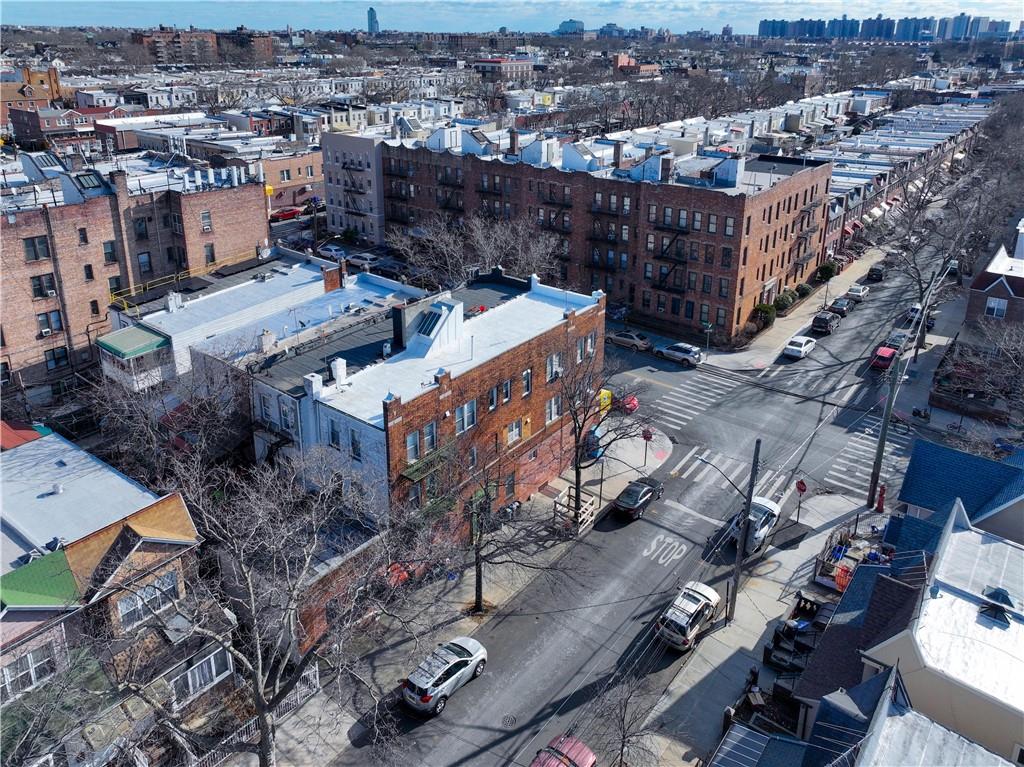 Brooklyn, New York, 11223, United States, ,Residential,Active,1876682