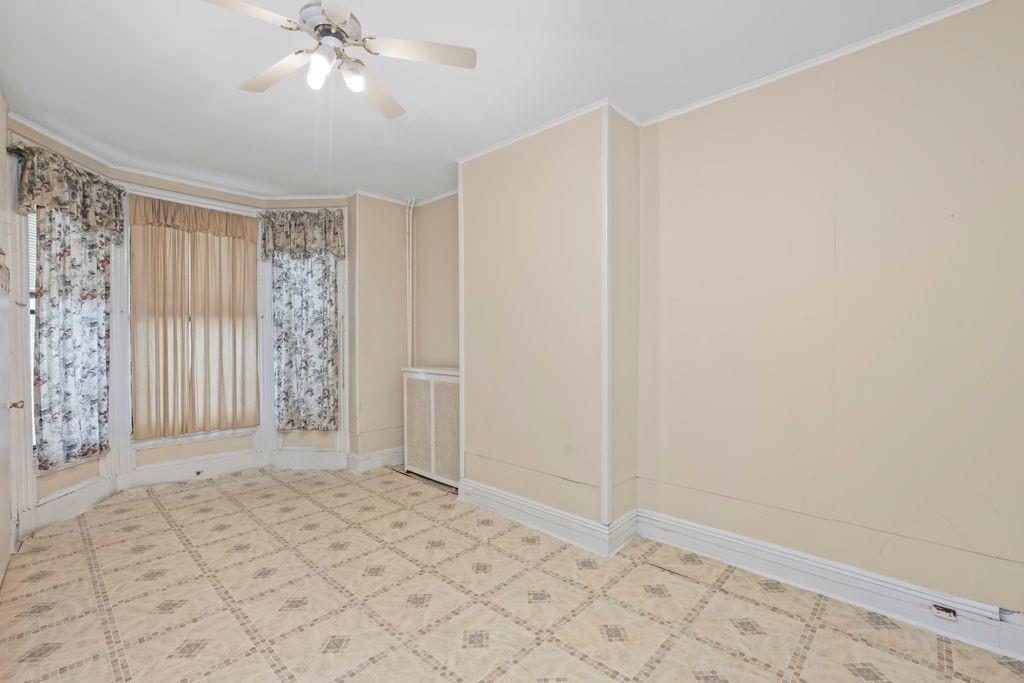 Brooklyn, New York, 11220, United States, 5 Bedrooms Bedrooms, ,3 BathroomsBathrooms,Residential,Active,1877839