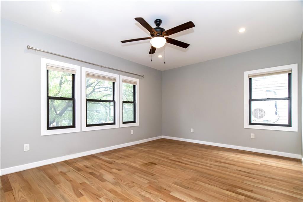 Brooklyn, New York, 11210, United States, 3 Bedrooms Bedrooms, ,3 BathroomsBathrooms,Residential,Active,1920267