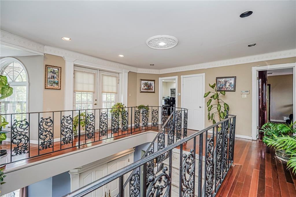 Brooklyn, New York, 11234, United States, 4 Bedrooms Bedrooms, ,7 BathroomsBathrooms,Residential,Active,1859380