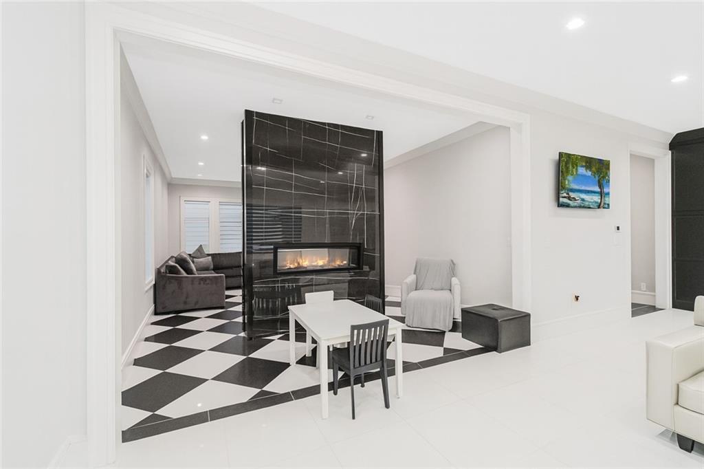 Staten Island, New York, 10304, United States, 4 Bedrooms Bedrooms, ,4 BathroomsBathrooms,Residential,Active,1968381