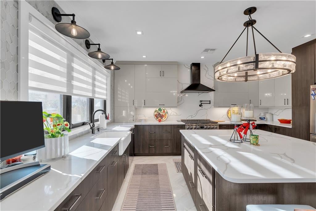 Staten Island, New York, 10307, United States, 4 Bedrooms Bedrooms, ,4 BathroomsBathrooms,Residential,Active,2009406