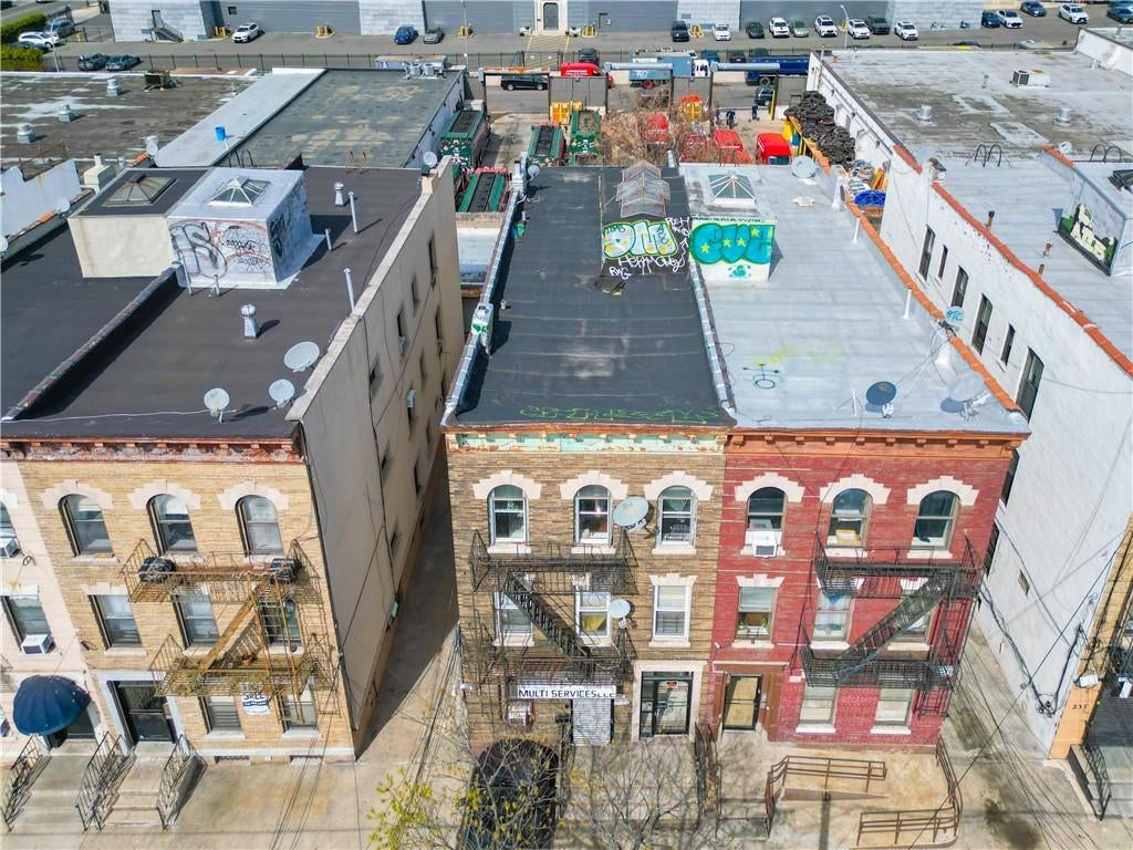 Brooklyn, New York, 11220, United States, ,Residential,Active,1790213