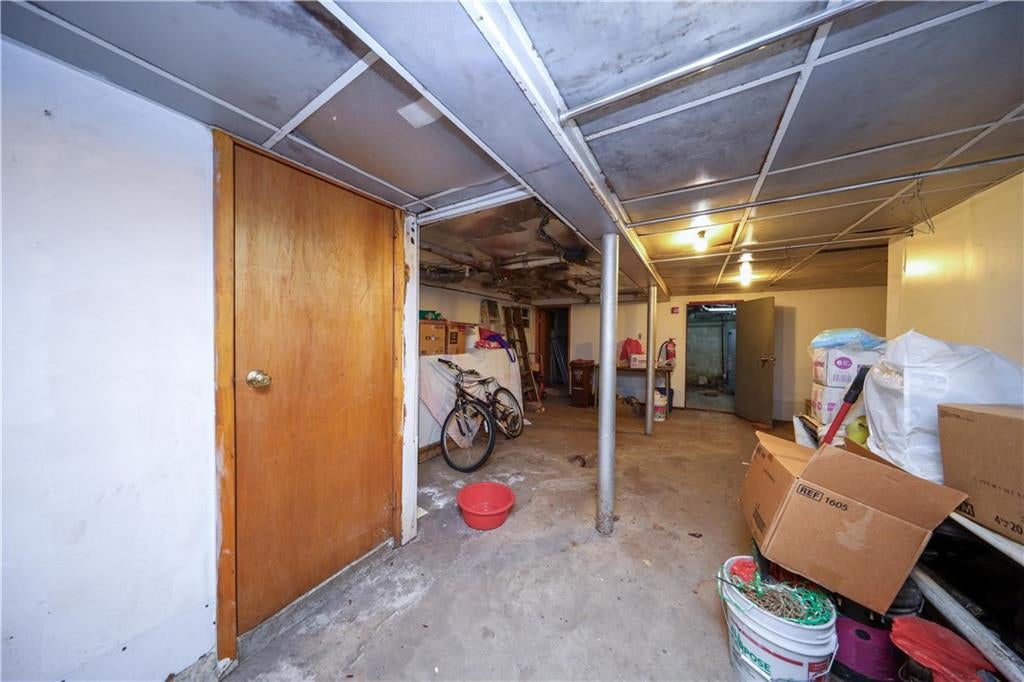 Brooklyn, New York, 11223, United States, ,Residential,Active,1876682