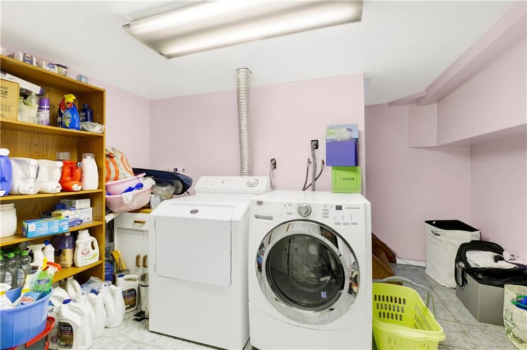 Brooklyn, New York, 11214, United States, ,Residential,Pending,1702499