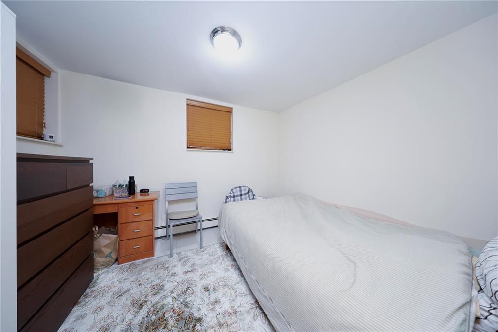 Brooklyn, New York, 11228, United States, 4 Bedrooms Bedrooms, ,3 BathroomsBathrooms,Residential,Active,1967314