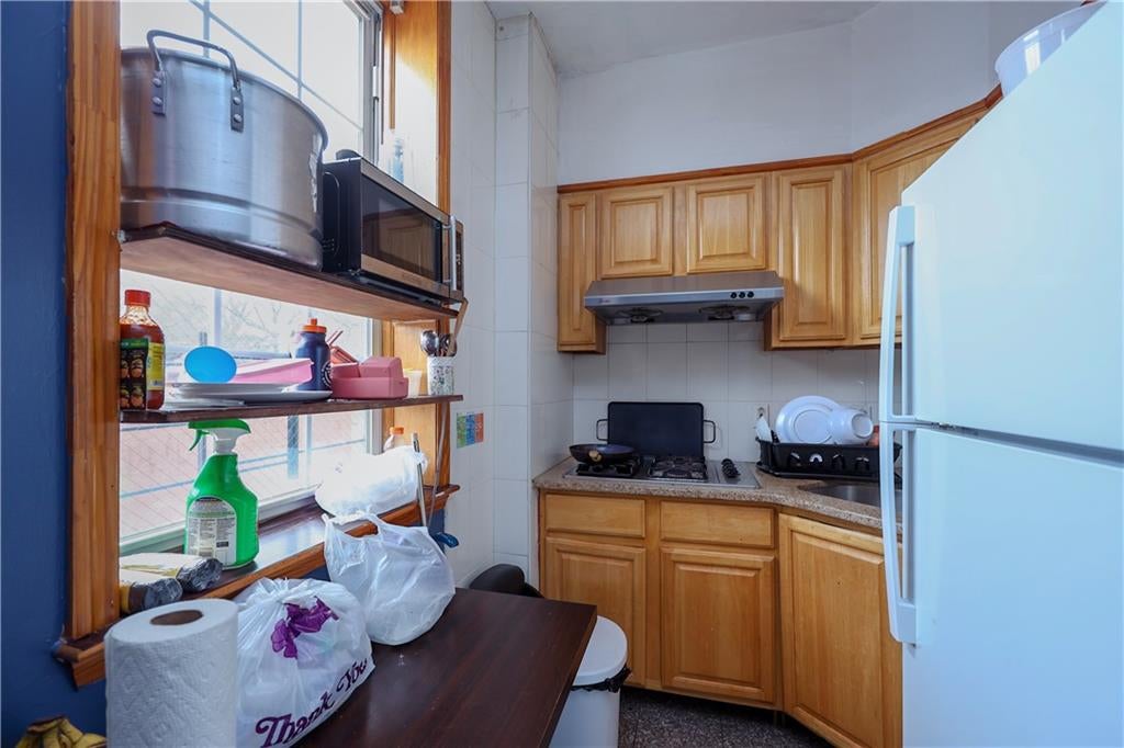 Brooklyn, New York, 11220, United States, ,Residential,Active,1899872