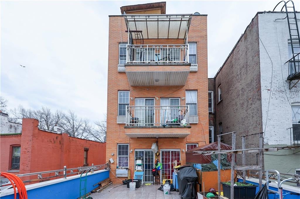 Brooklyn, New York, 11220, United States, ,Residential,Active,1899872
