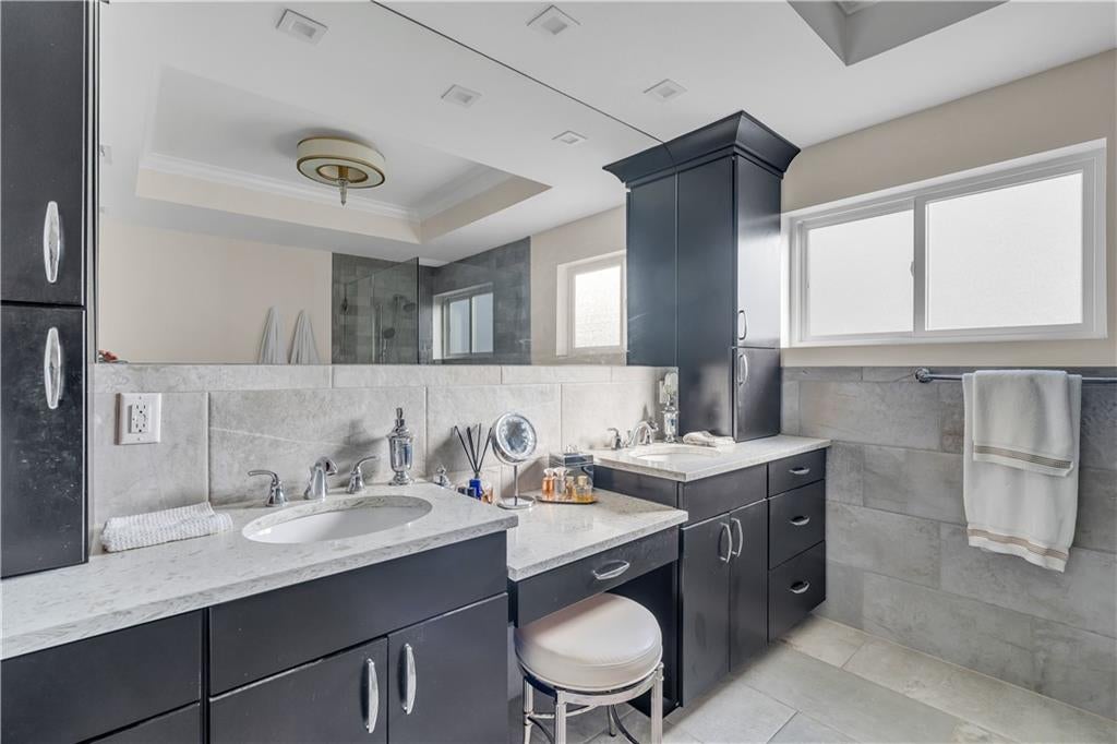 Staten Island, New York, 10307, United States, 4 Bedrooms Bedrooms, ,4 BathroomsBathrooms,Residential,Active,2009406