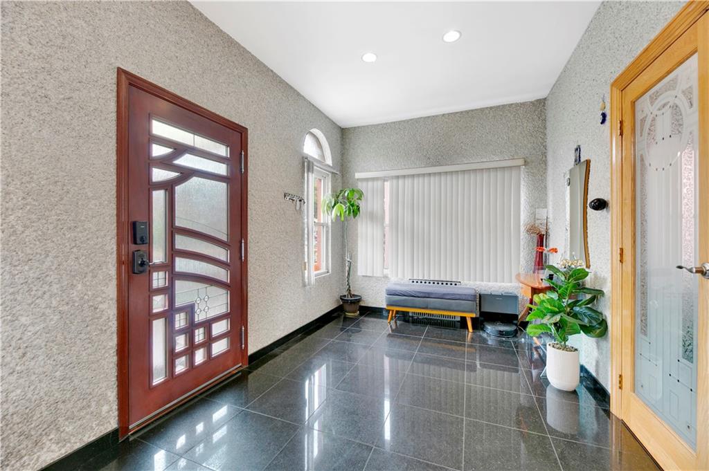 Brooklyn, New York, 11214, United States, ,Residential,Pending,1702499