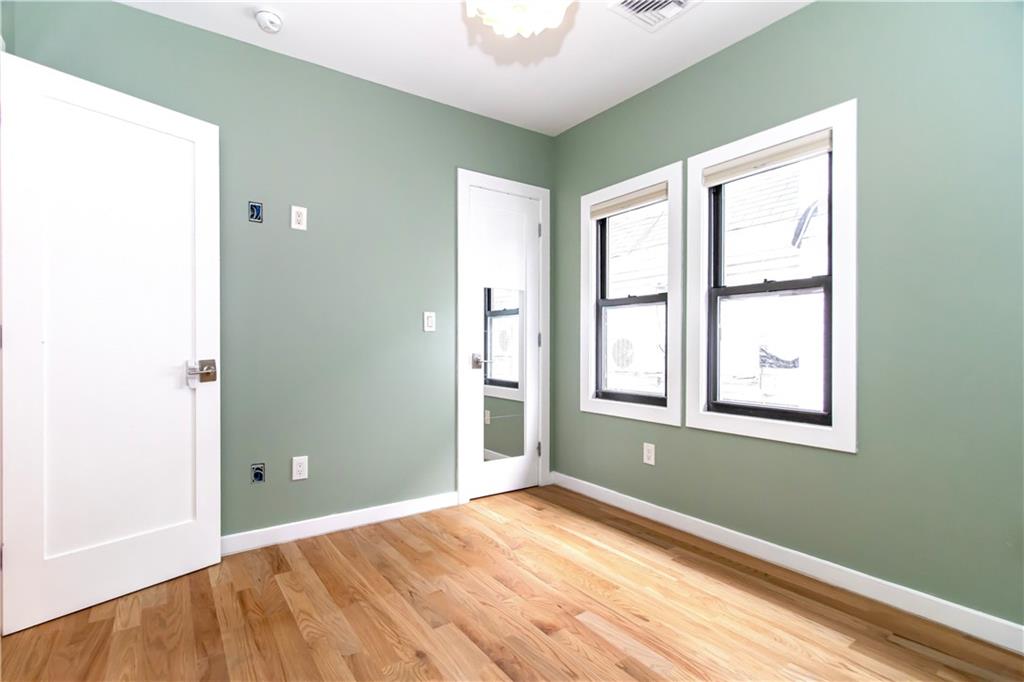 Brooklyn, New York, 11210, United States, 3 Bedrooms Bedrooms, ,3 BathroomsBathrooms,Residential,Active,1920267