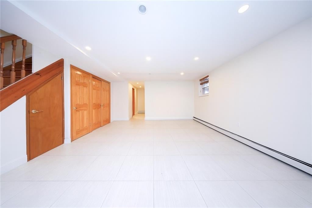 Brooklyn, New York, 11228, United States, 4 Bedrooms Bedrooms, ,3 BathroomsBathrooms,Residential,Active,1967314