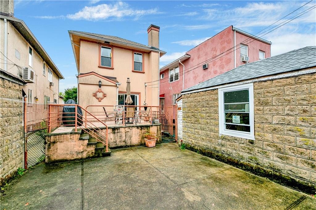 Brooklyn, New York, 11214, United States, ,Residential,Pending,1702499