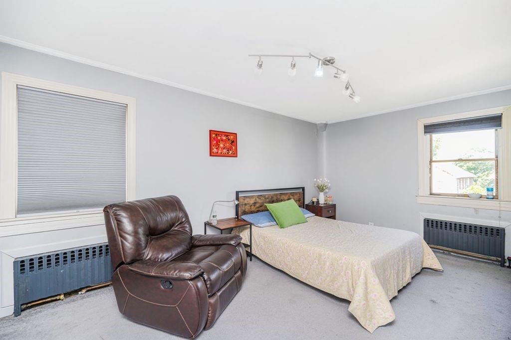 Brooklyn, New York, 11229, United States, 6 Bedrooms Bedrooms, ,4 BathroomsBathrooms,Residential,Active,2051996