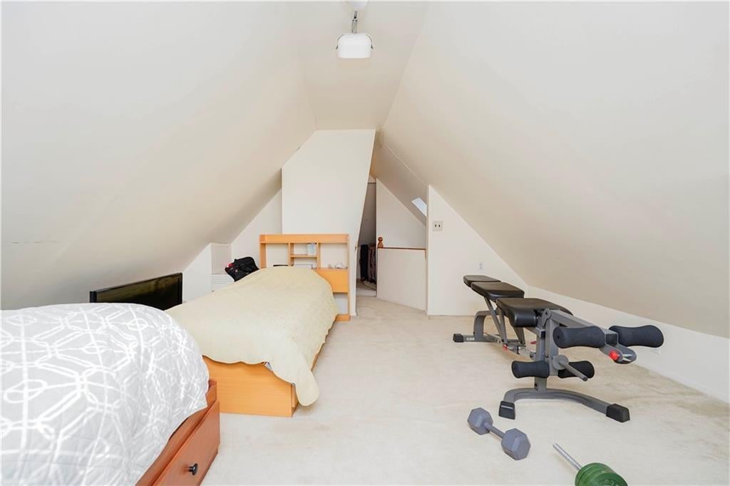 Brooklyn, New York, 11228, United States, 4 Bedrooms Bedrooms, ,3 BathroomsBathrooms,Residential,Active,1894180