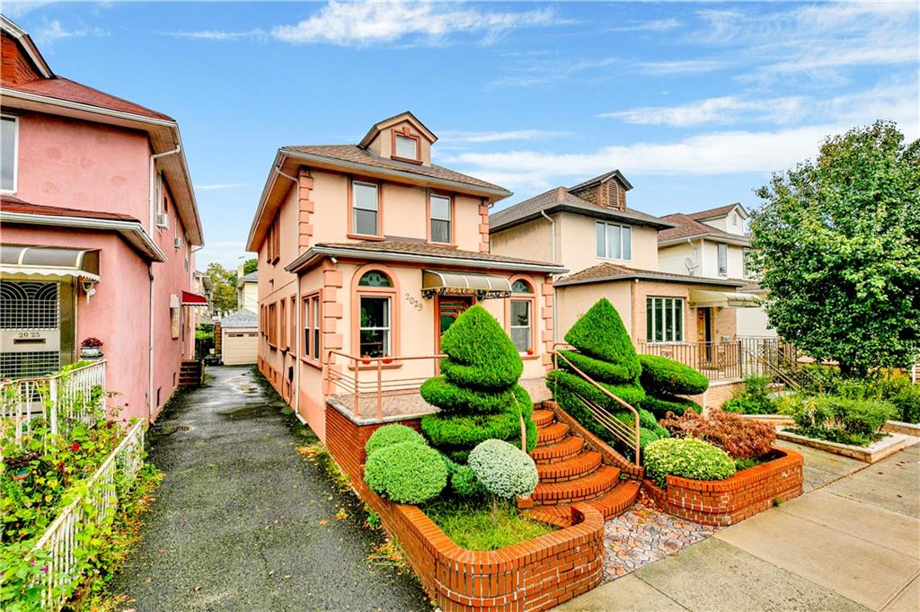 Brooklyn, New York, 11214, United States, ,Residential,Pending,1702499