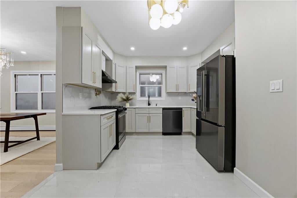 Brooklyn, New York, 11229, United States, 3 Bedrooms Bedrooms, ,3 BathroomsBathrooms,Residential,Active,2045747