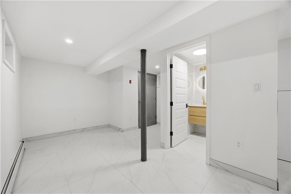 Brooklyn, New York, 11229, United States, 3 Bedrooms Bedrooms, ,3 BathroomsBathrooms,Residential,Active,2045747