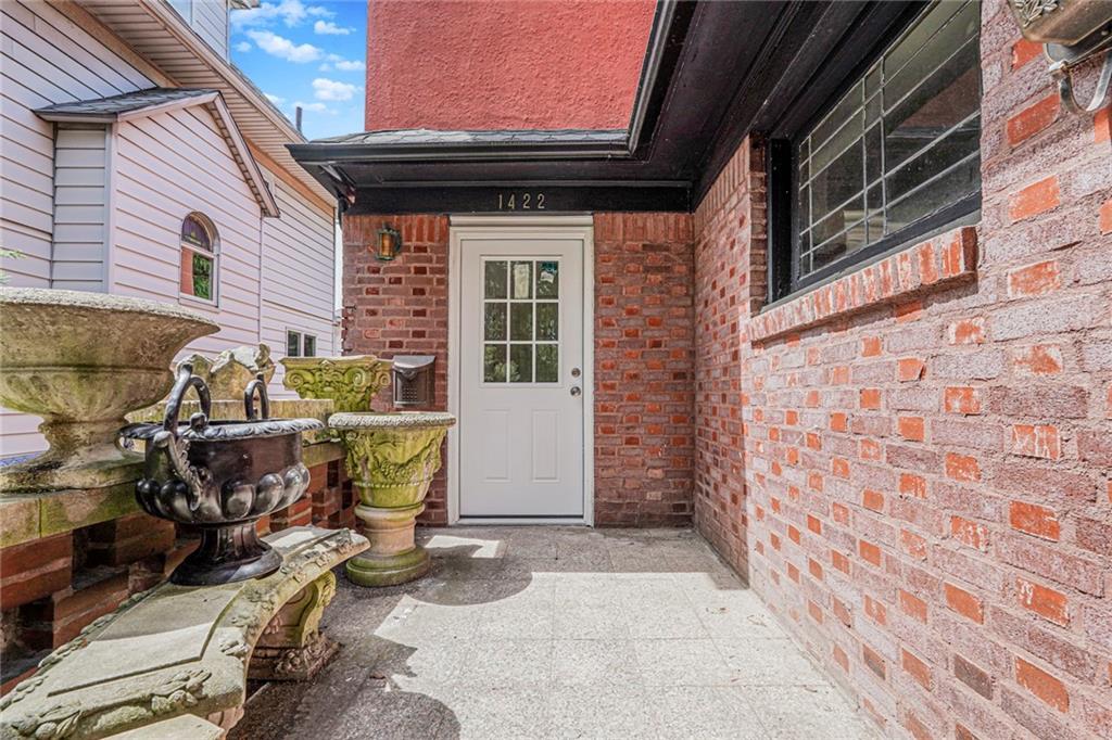 Brooklyn, New York, 11210, United States, 3 Bedrooms Bedrooms, ,2 BathroomsBathrooms,Residential,Active,1922277