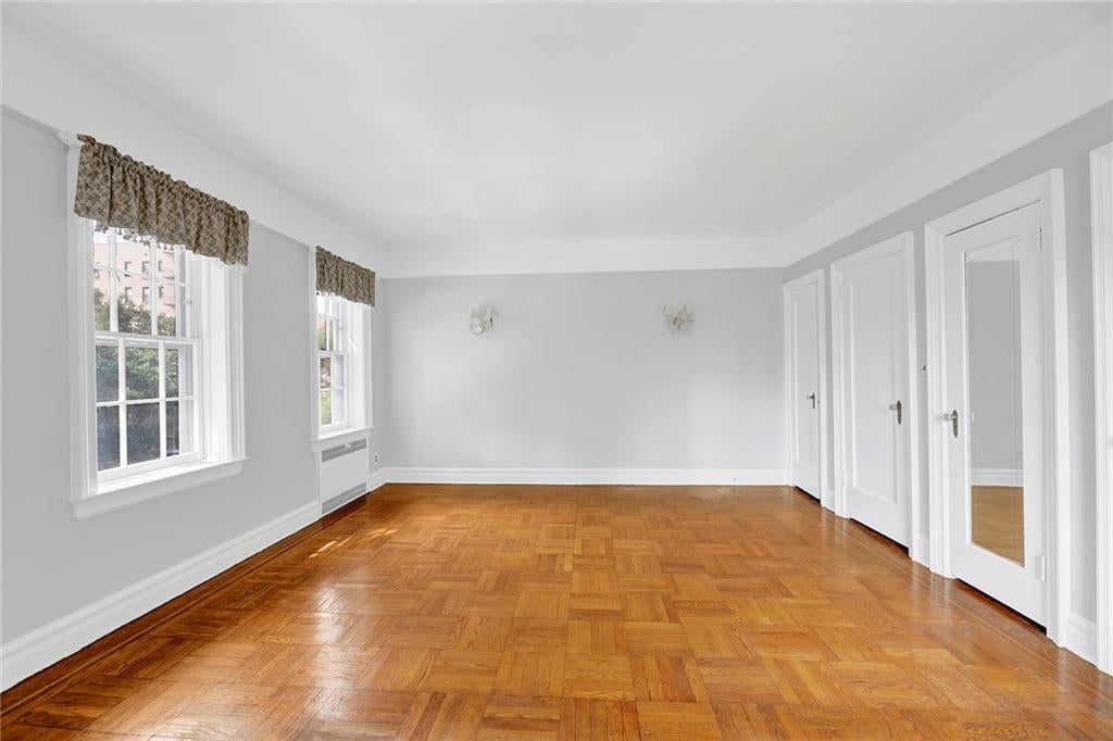Brooklyn, New York, 11209, United States, 4 Bedrooms Bedrooms, ,4 BathroomsBathrooms,Residential,Active,1945085
