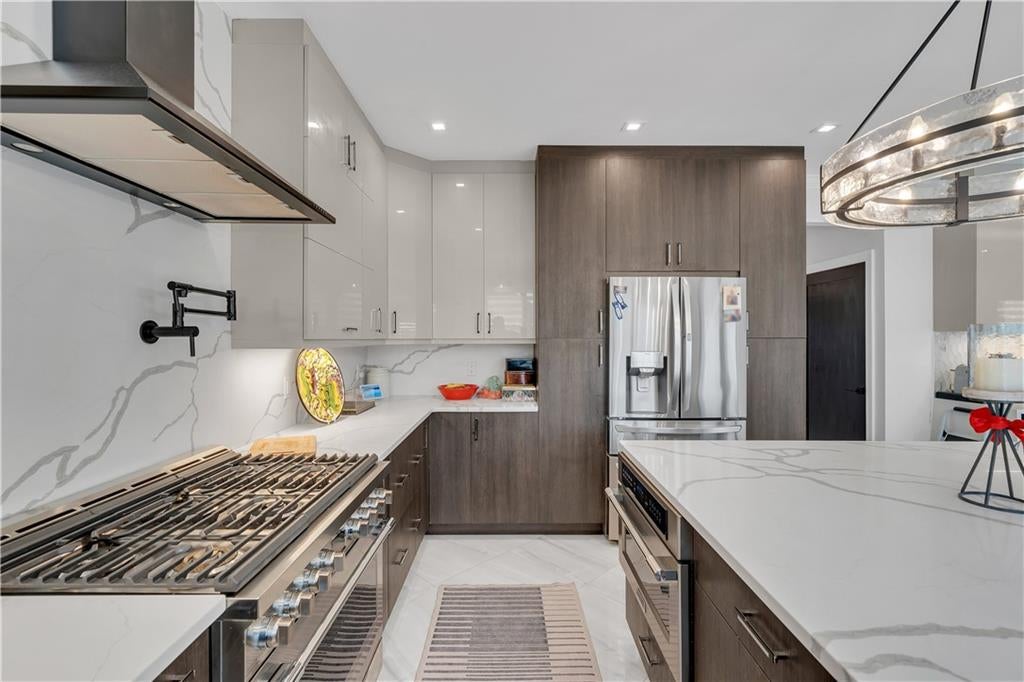 Staten Island, New York, 10307, United States, 4 Bedrooms Bedrooms, ,4 BathroomsBathrooms,Residential,Active,2009406