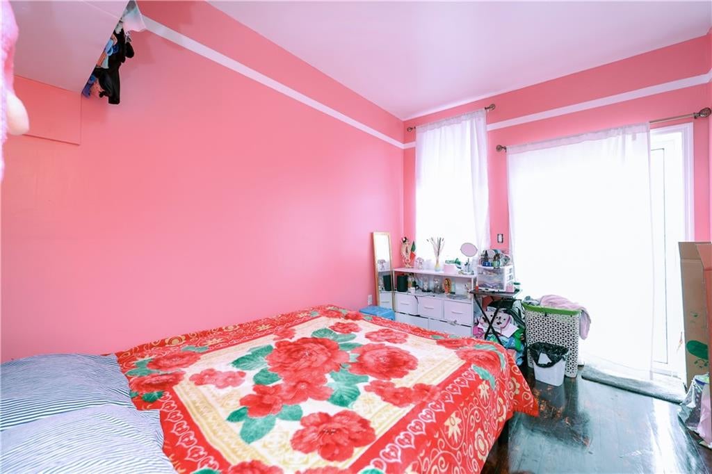 Brooklyn, New York, 11220, United States, ,Residential,Active,1899872