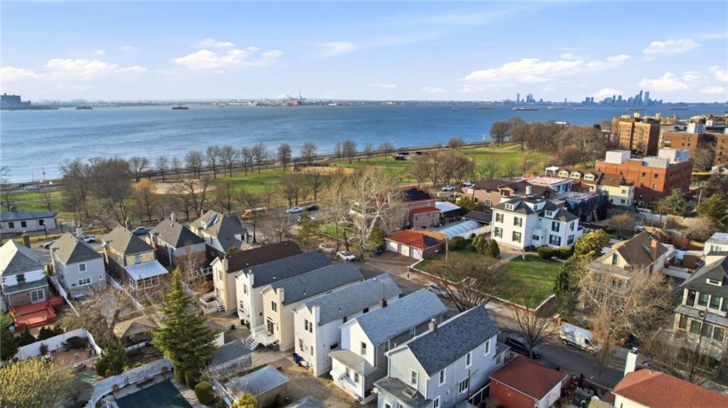 Brooklyn, New York, 11209, United States, 3 Bedrooms Bedrooms, ,2 BathroomsBathrooms,Residential,Active,2043123