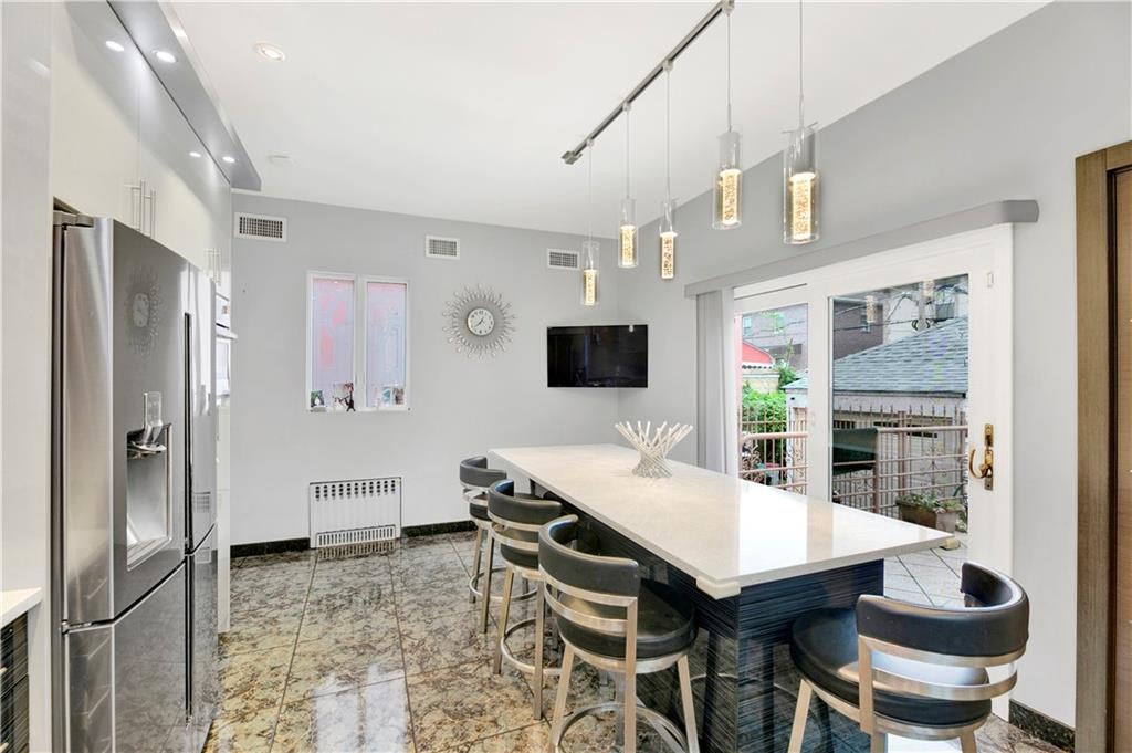 Brooklyn, New York, 11214, United States, ,Residential,Pending,1702499