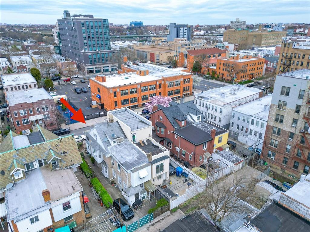 Brooklyn, New York, 11204, United States, ,5 BathroomsBathrooms,Residential,Active,1761601
