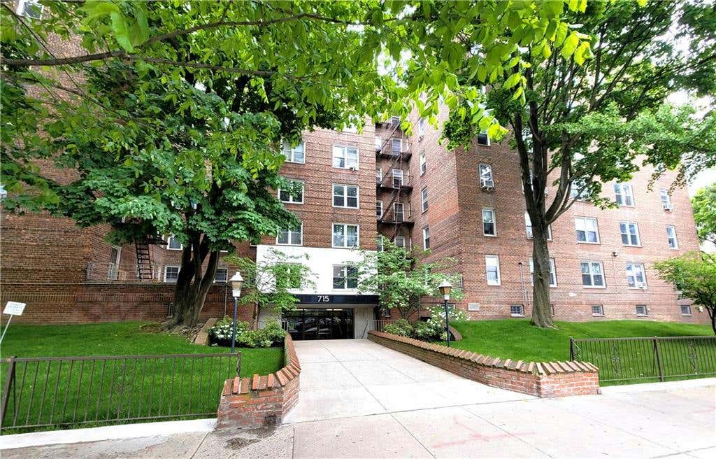 715 OCEAN PKWY APT 1G, BROOKLYN, NY 11230, photo 1 of 13